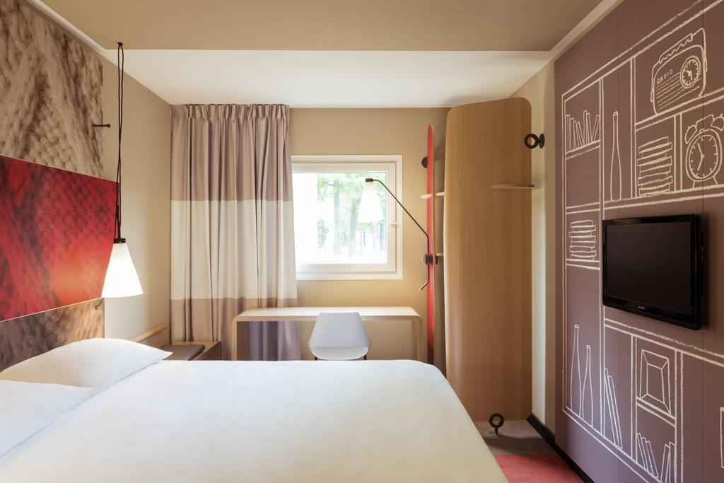 Ibis Albi Exterior foto