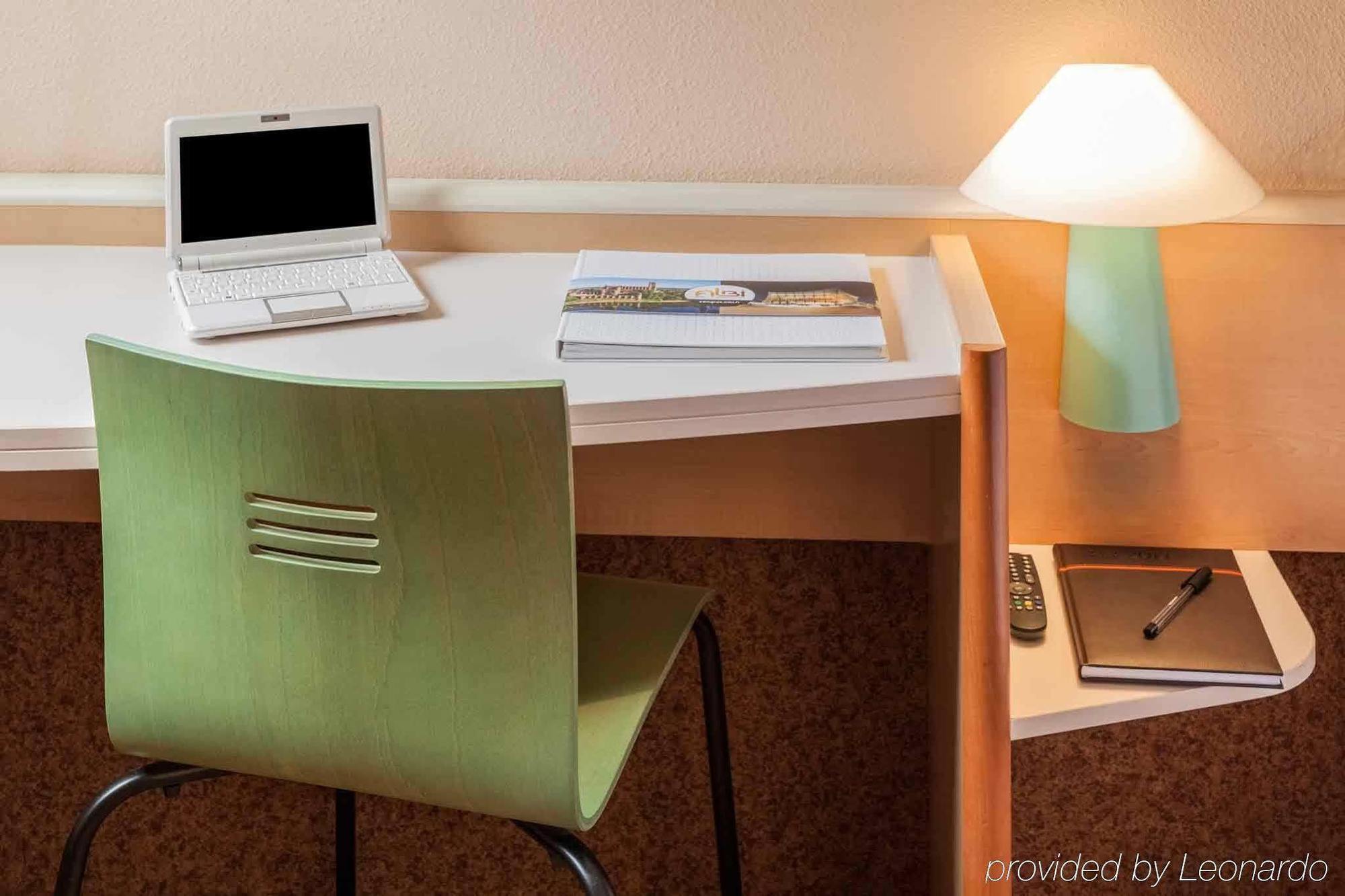 Ibis Albi Exterior foto